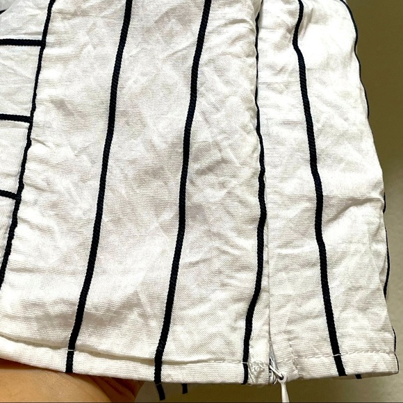 E.ssue White & Black Striped Puff Sleeve Square Neck Ruched Front Blouse Small - Picture 8 of 13